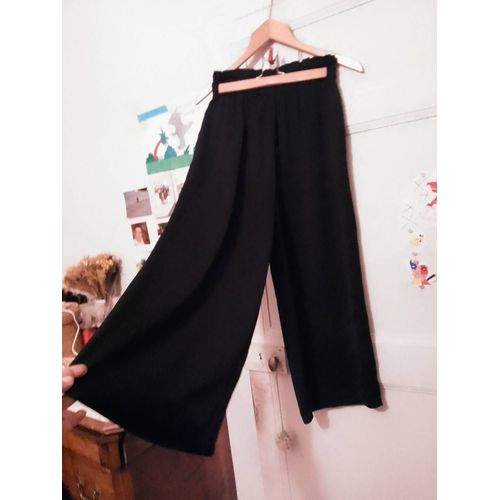 Pantalon Ample Noir 36 S Stradivarius.