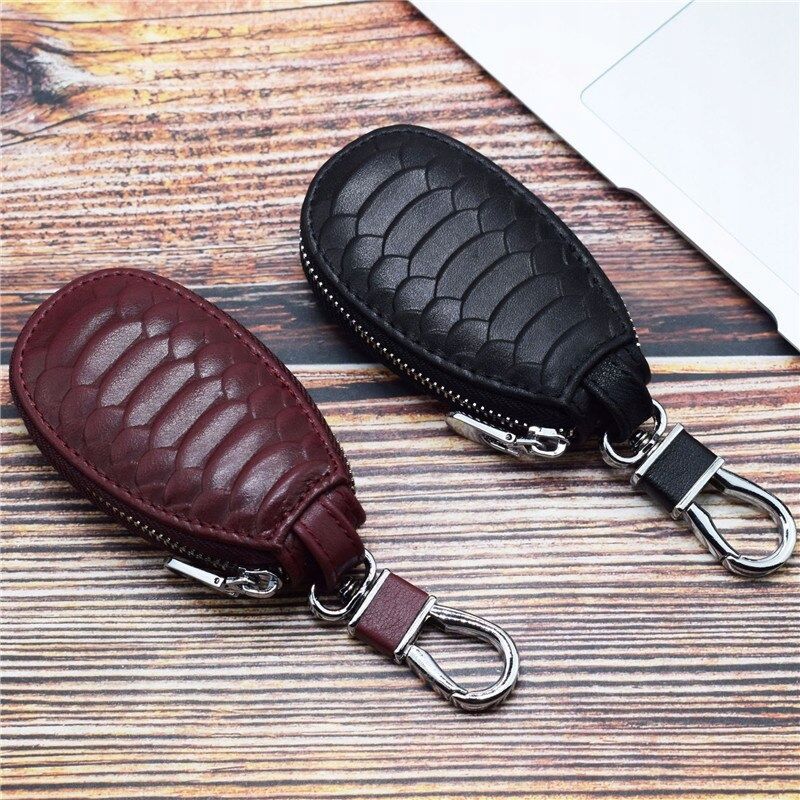 cl de voiture en cuir motif python vert - 5
