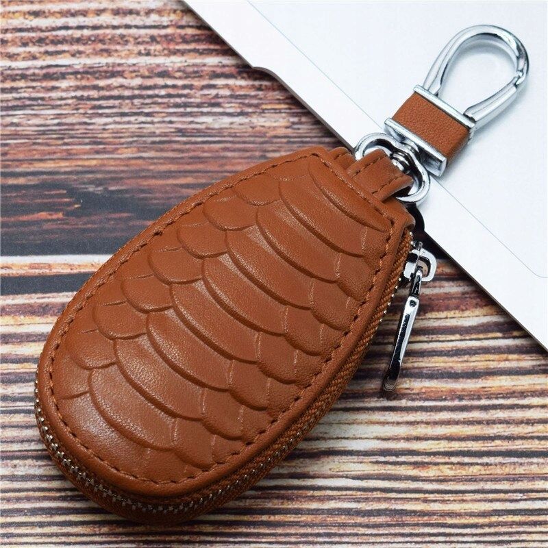 cl de voiture en cuir motif python vert - 7
