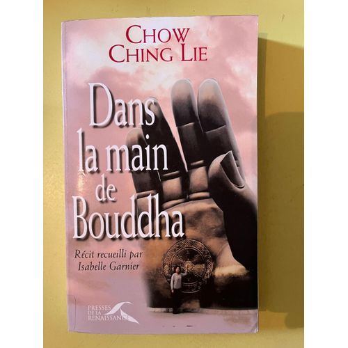Dans La Main De Bouddha