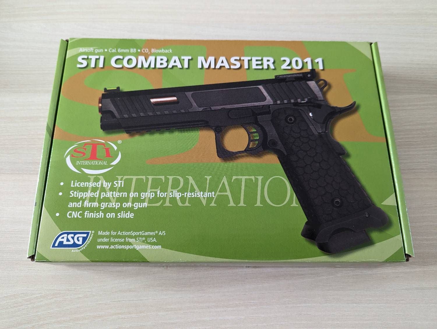 STI Combat Master 2011 - Pistolet Airsoft CO2