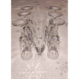Lot De 9 Flûtes À Champagne En Cristal