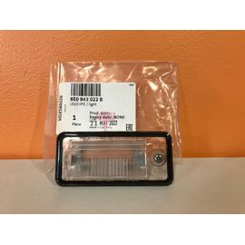 Support Eclaireur De Plaque Arriere Droit Audi 8e0943022b