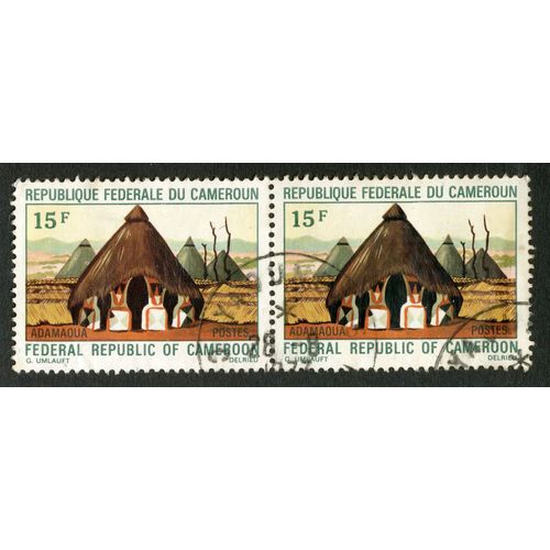 Deux Timbres Oblitérés République Fédérale Du Cameroun, Adamaoua, Postes, 15 F