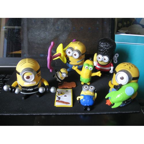 Lot Minions : 4 Figurines Mcdonald's + 2 Petits + 2 Kinder