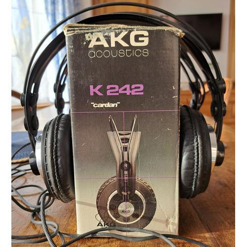 2 casques Audio AKG K242