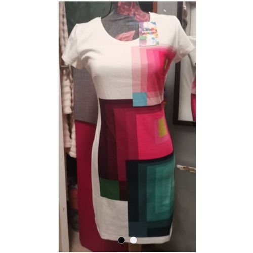 Robe Desigual Taille L Neuve