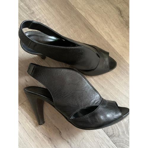 Chaussures Découvertes À Talons Cuir Noir Taille 36 Marque Minelli 