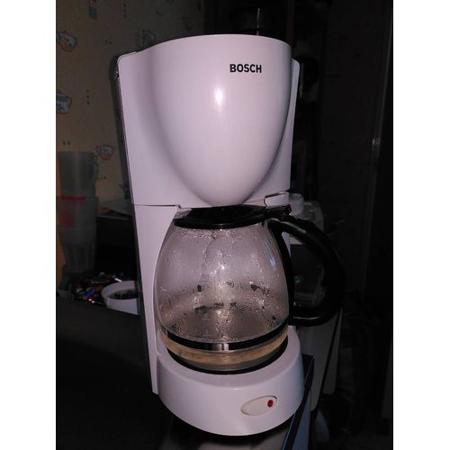 Cafetière filtre 12 tasse Bosch CUKA2 blanche avec broc noir pichet de grande classe qualité garantie