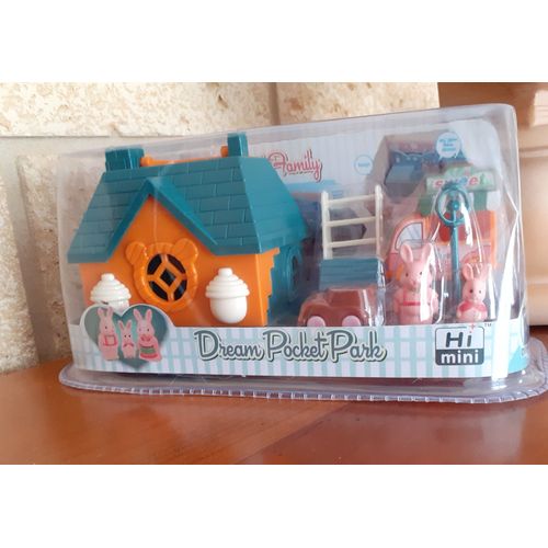 Jouets Miniatures : Maison+Petits Lapins+Voiture+Camion Marchand Glace+Siège +Réverbère *Sous Emballage