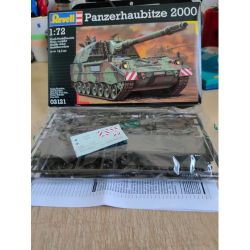 Maquette Char Revell 1/72 : Panzerhaubitz 2000-Revell