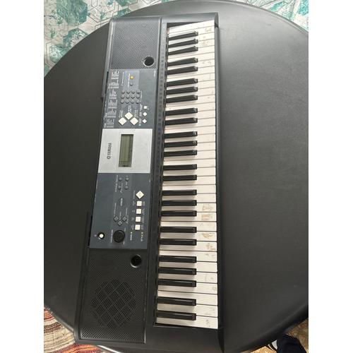 Piano Yamaha Ypt 230