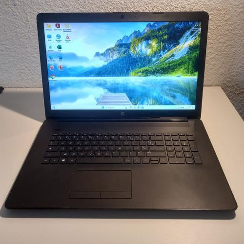 HP Notebook 17-CA0063NF - 17" AMD Athlon Silver - Ram 8 Go - DD 256 Go