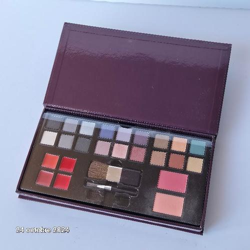 Palette Maquillage 24 Teintes, Yves Rocher 