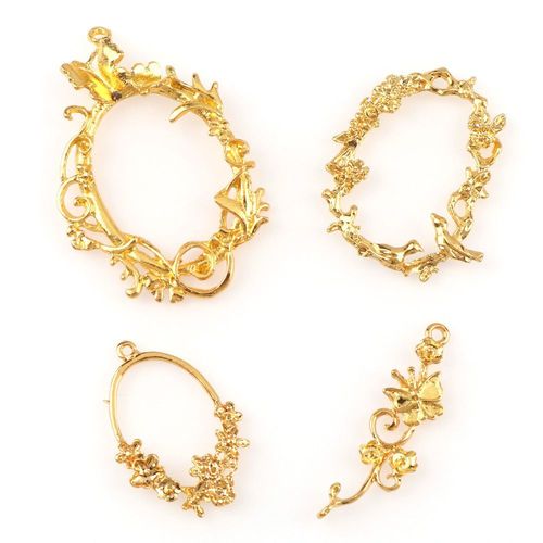 Pendentif Avec Cadre Métallique En Dentelle, 4 Pièce/Ensemble Feuilles, Breloques En Or, Cabochon, Résine Uv