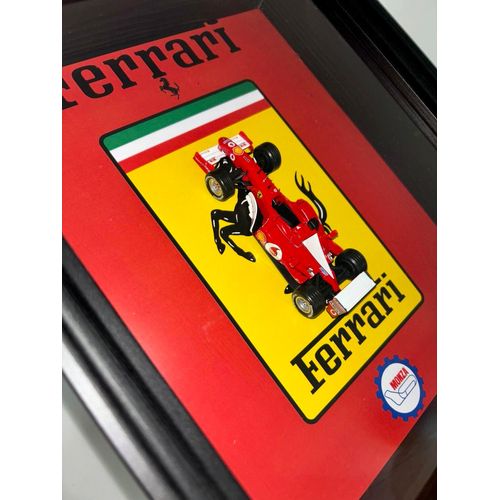 Cadre Formule 1 Ferrari Michael Schumacher 2002 échelle 1/43