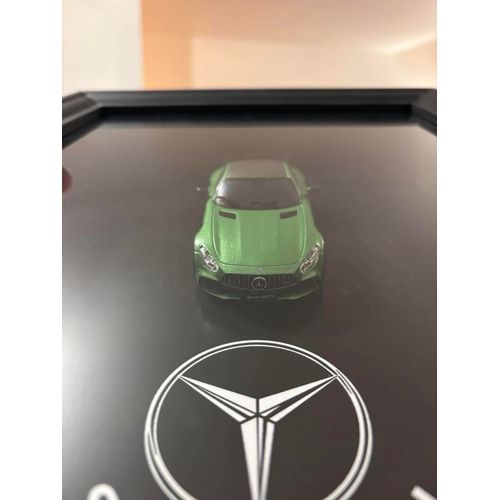 Cadre voiture Mercedes AMG GT R échelle 1/43