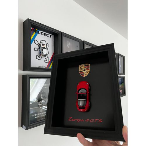 Cadre Porsche 992 Targa 4 GTS échelle 1/43
