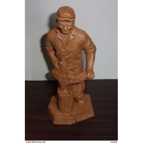 Statuette En Résine "Forgeron" Signée "Alain Mariot"