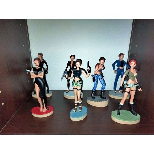 Statuettes Lara Croft Collection Atlas