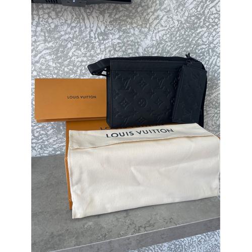 Louis Vuitton Gaston Wearable Wallet Black autres Cuirs