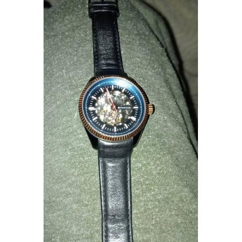 Heritor best sale montre origine