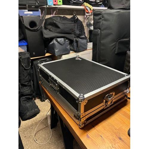 Flight Case pour Controleur Traktor Séries S4 Mk1, MK 2