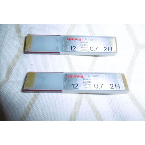 Étuis De 12 Mines 0.7mm ( 2h ) Rotring Pour Porte Mines Lot De 2 Étuis