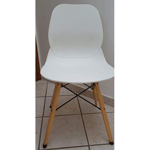 3 Chaises Scandinave Blanche