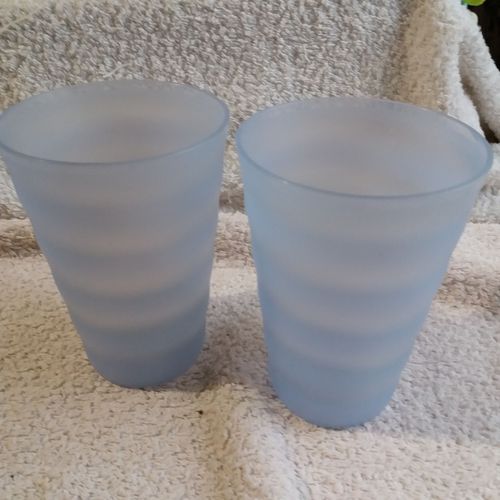 2 Grands Gobelets Tupperware Bleus
