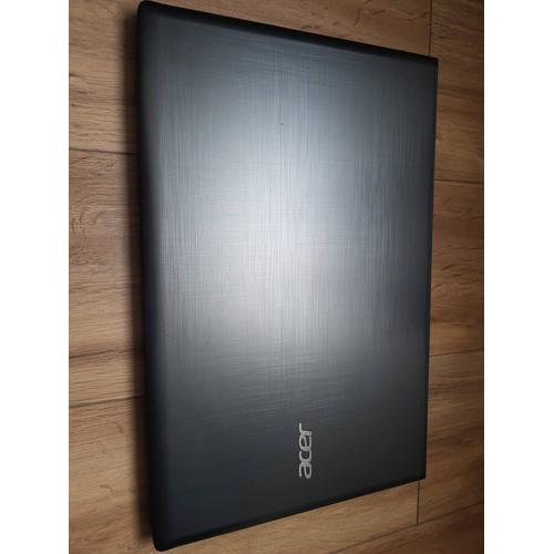 Acer Aspire E17 (E5-774G-50MJ) - 17.3" Intel Core i5 - Ram 16 Go - SSD 500 Go + HDD 1 To - Noir