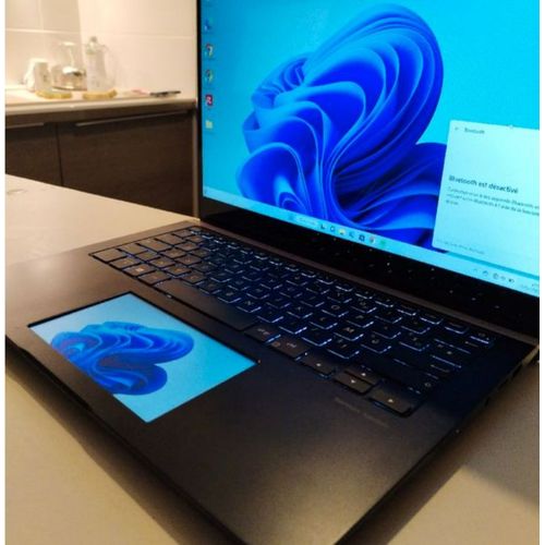 Asus Zenbook ux450fd - 14" Intel Core i5 - 1.8 Ghz - Ram 8 Go - DD 256 Go