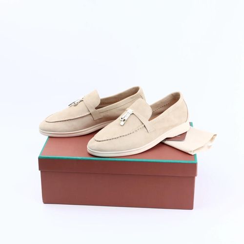 Chaussures Mocassins En Daim Pour Femmeschaussures De Marche D'étémocassins De Printempsmode Décontractéecuirpendentif En Métalchaussures Platesmules Enfiler Paresseusesautomne