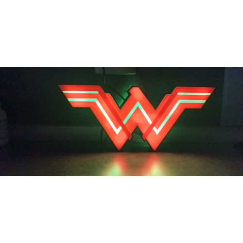 lampe / veilleuse wonder woman