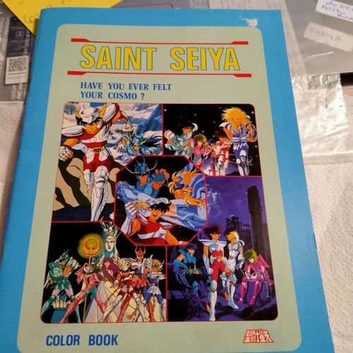 Pour Collectionneur Très Rare -Saint Seiya Lot Deux Articles Neufs De 1986 : 1 "Color Book" + 1 Sac Cadeau