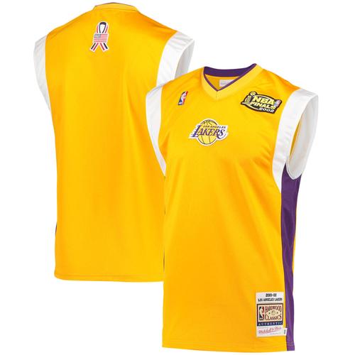 Hommes Mitchell & Ness Gold Los Angeles Lakers 2002 Nba Finals Hardwood Classics On-Court Authentic Sleeve Shooting Shirt