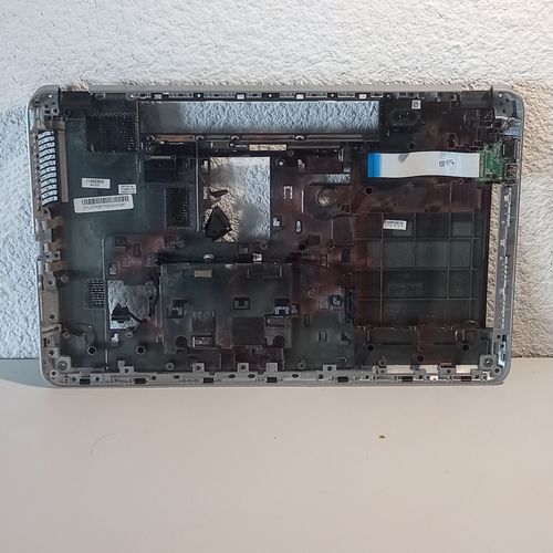 Hp envy 17-E047SFplasturgie base + haut - parleur + carte USB + connecteur SATA DVD  ZYU37R68TP003