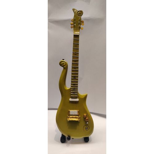 Decoration Guitare Miniature 22 Cm Avec Son Chevalet Tribute Prince Ref 1