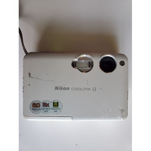 Nikon Coolpix S3 Compact 6.0 mpix Zoom Optique 3X