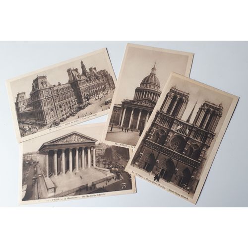 Quatre Anciennes Cartes Postales À Propos Du Catalogue Du Bazar De L'hotel De Ville Éditées En 1930 Avec Au Recto Des Vues De Paris -Notre-Dame (Façade) +Le Panthéon +La Madeleine + Hôtel De Ville
