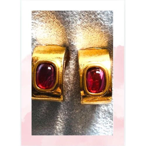 Clips D'oreilles David Grau Plaqué Or Et Pierre Couleur Rubis