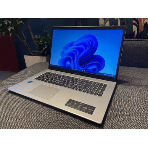 Acer Aspire 3 A317-33-C40P - 17.3" Intel Celeron N4500 - 1.1 Ghz - Ram 8 Go - SSD 256 Go