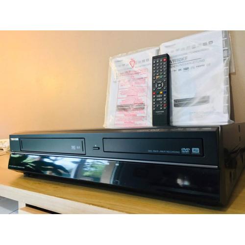 Magnétoscope Enregistreur DVD VHS TOSHIBA DVR80KF