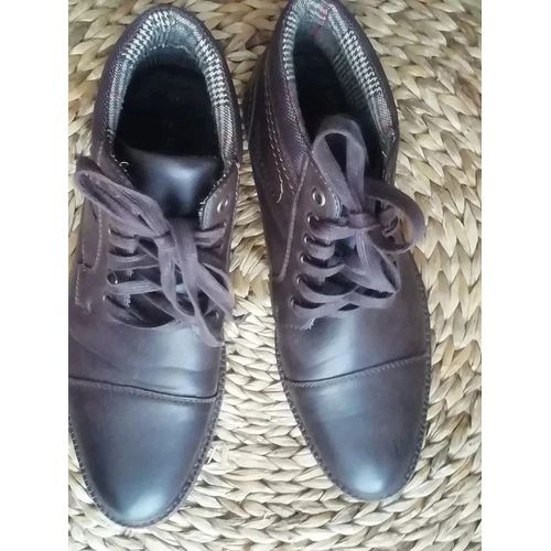 Bottines - Chaussures Montantes Homme Taille 43.