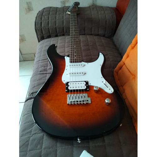 Vends Guitare Électrique Yamaha Pacifica 212 Vqm Tobacbrown