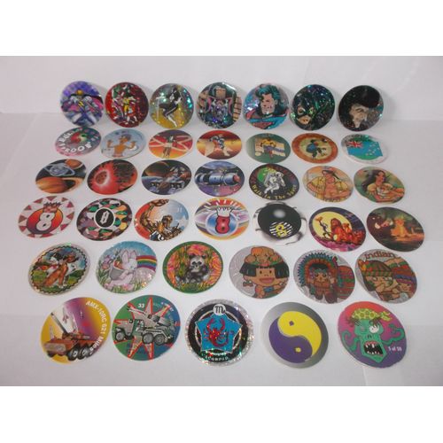 Lot De 39 Pogs Divers Thèmes (Sport, Chiffre 8, Super Héros, L’Espace, Enfants, Roi Lion, Batman Returns, Pat'à Pain, Animaux, Véhicules Militaires & Autres) - Années 1990