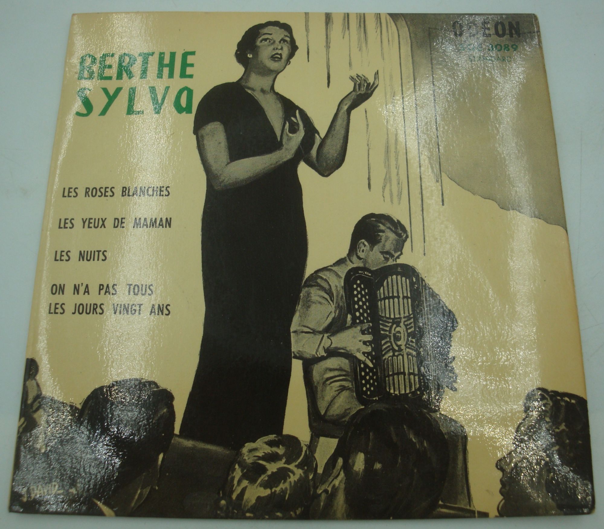 Berthe Sylva - Les Roses Blanches/Les Yeux De Maman/Les Nuits Ep 7" 1955 Odéon