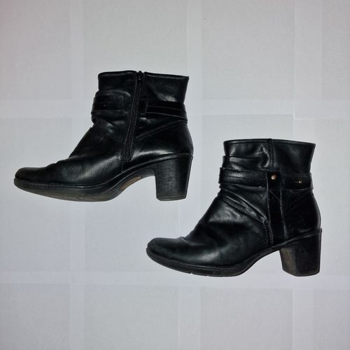 Bottes Bottillon Noirs En Cuir À Talons Earthorigins® À Hauteur Des Chevilles | 39