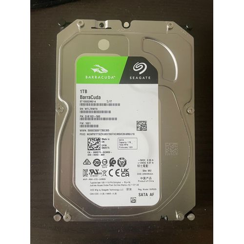 Disque dur Barracuda Seagate 1 To ST1000DM014-2UB10D