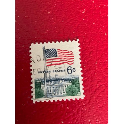Timbre Usa Ancien Avec Ma Vison Blanche Et Drapeau Américain 